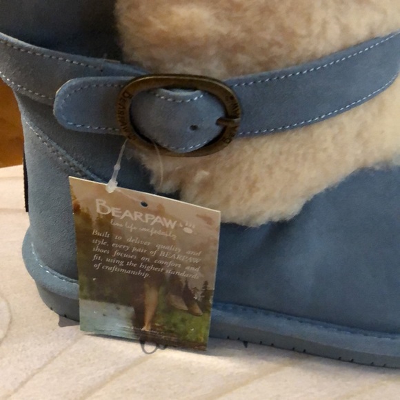 NWT Beautiful Blue Bearpaw Boot - Picture 2 of 7